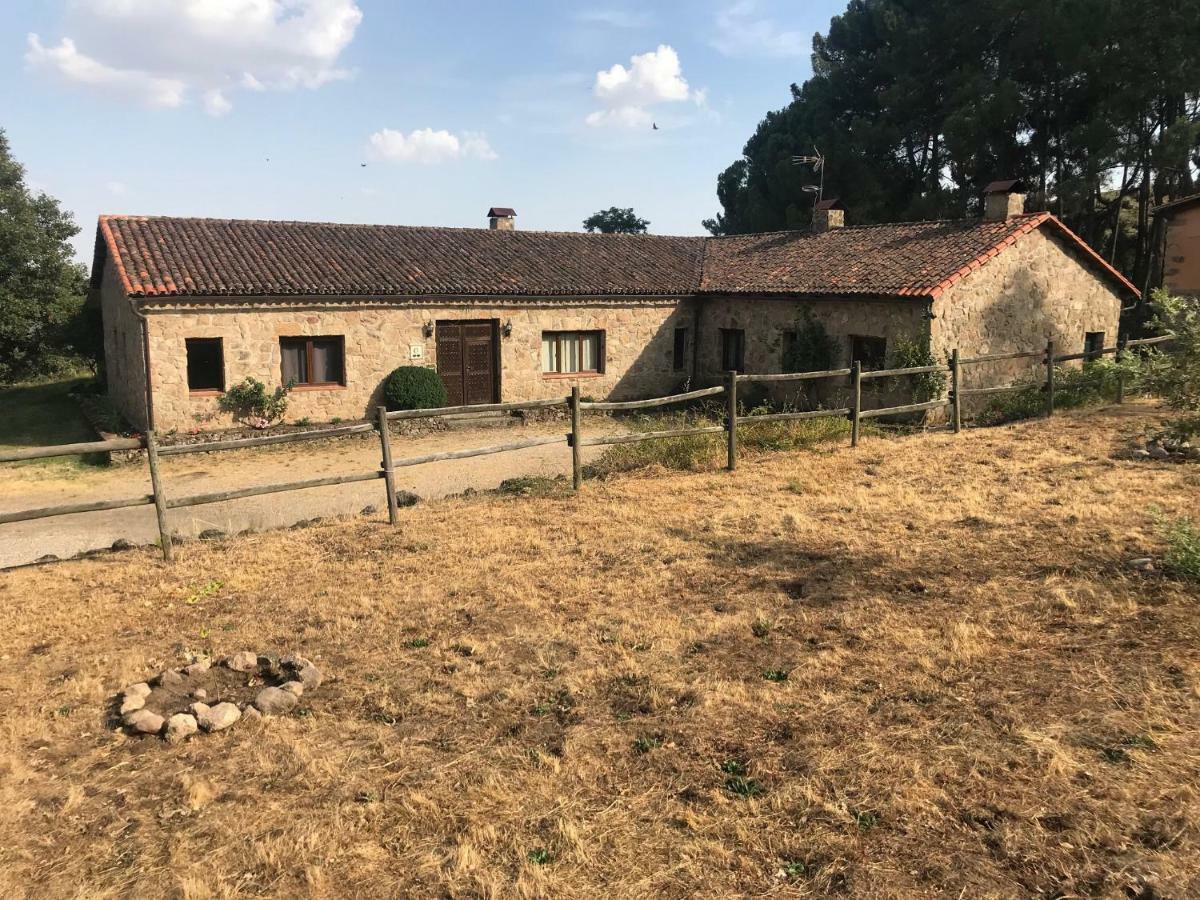 Casa Rural Los Robles Acebo Exteriör bild